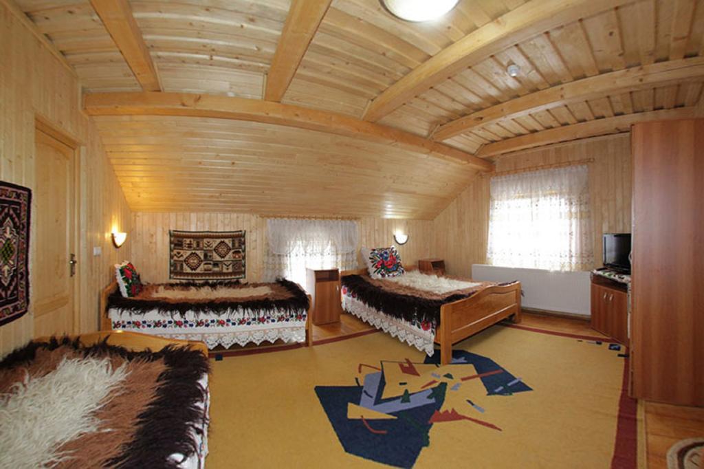 Pensiunea Sub Cetate La Matei Onceşti Extérieur photo